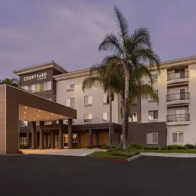 Courtyard Ventura Simi Valley