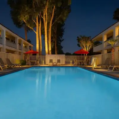 Motel 6-Thousand Oaks