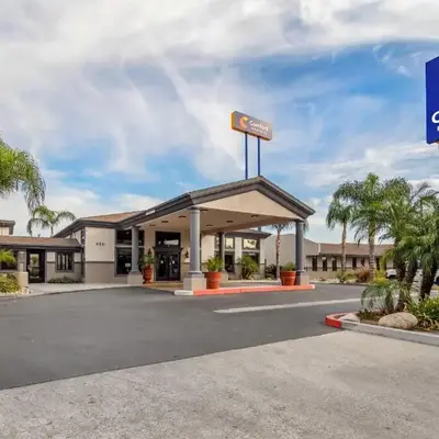 Comfort Inn & Suites Colton - San Bernardino