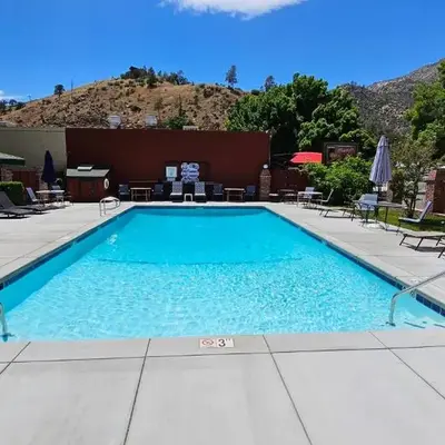 Kernville Inn