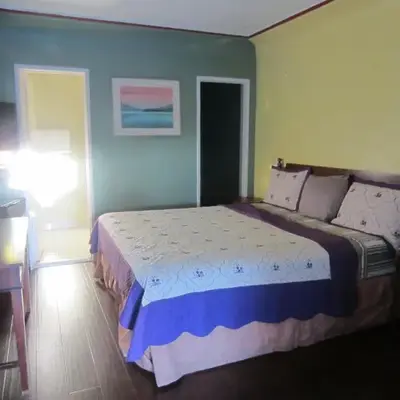 Travel Eagle Inn Motel