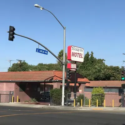 Rocky Inn Motel