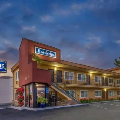 Travelodge by Wyndham Burbank-Glendale