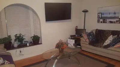 Gallery image of Cynnies Home in Long Beach