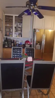 Gallery image of Cynnies Home in Long Beach