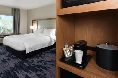 a hotel room with a bed and a television at Fairfield Inn & Suites by Marriott Moorpark Ventura County in Moorpark