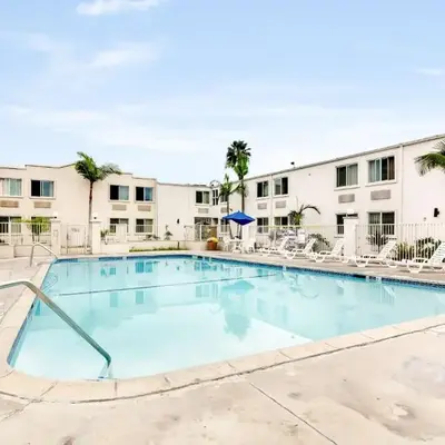 Motel 6-Carson