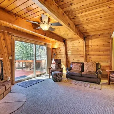 Cabin with Deck and Hot Tub Walk to Big Bear Lake!