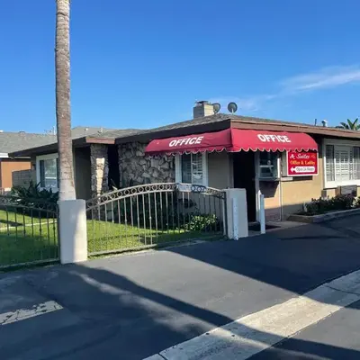 Legacy inn & suites