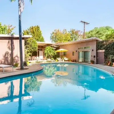 Bixby Beauty 50s Mod Long Beach