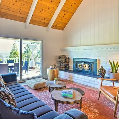 Ridgeline Retreat with Mountain Lake Views!