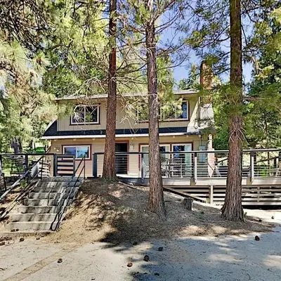 Serene Cabin