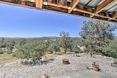 Gallery image of Peaceful Tehachapi Retreat with Mountain Views! in Tehachapi