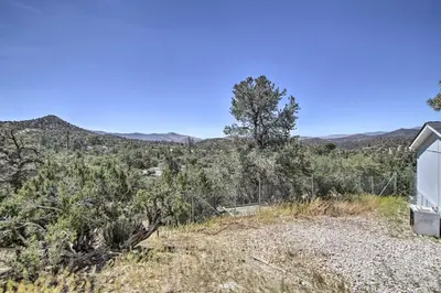 Gallery image of Peaceful Tehachapi Retreat with Mountain Views! in Tehachapi
