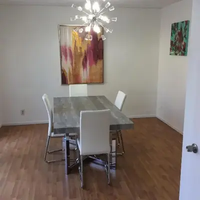 Modern spacious home close to Universal studio & Hollywood for 11