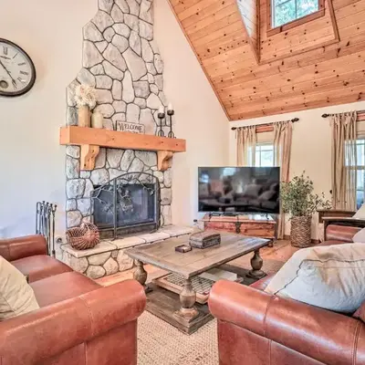 Spacious Lake Arrowhead Home with Putting Green