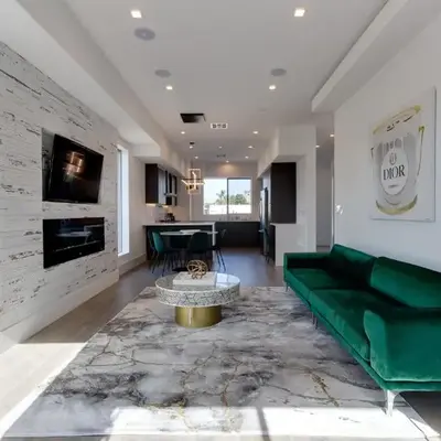 Modern 5 Bedroom Masterpiece With Rooftop Deck