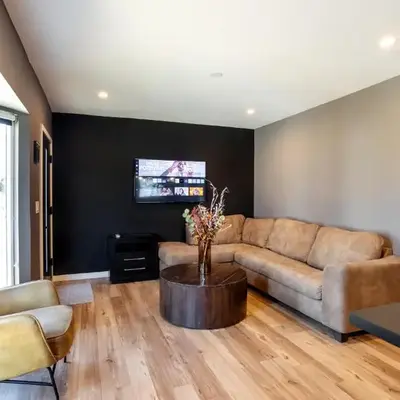 Newly Renovated Bungalow w Free Parking 4min from SoFi