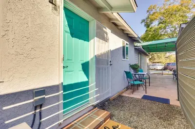 a green door on a house with a patio at Quiet Carpinteria Cottage By Town and Beaches in Carpinteria