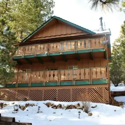 Paradise Cabin