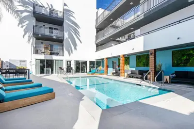 Gallery image of Redondo Beach 1BR w Pool Gym 1 block from beach LAX-439 in Redondo Beach