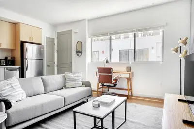 Gallery image of Culver City 1BR w Gym Roof in Walkable Area LAX-808 in Los Angeles