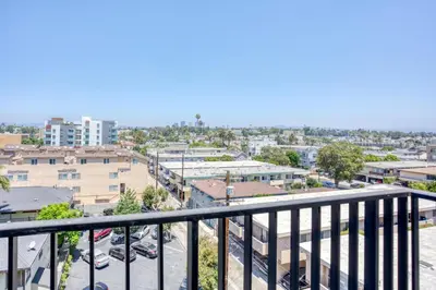 Gallery image of Culver City 1BR w Gym Roof in Walkable Area LAX-808 in Los Angeles
