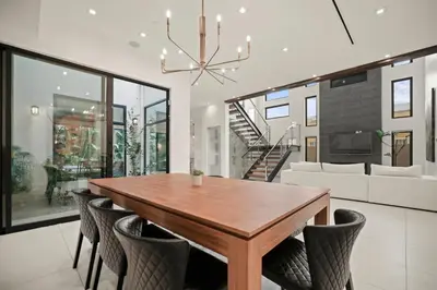Gallery image of Crescent Heights in Los Angeles