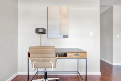 a desk with a chair and a lamp at Woodland Hills 2BR w Pool Gym nr Warner Center LAX-699 in Los Angeles